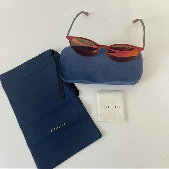 GUCCI Authentic New 52mm Round Signature Logo Sunglasses With Case, Cloth & Tag - Picture 6 of 16